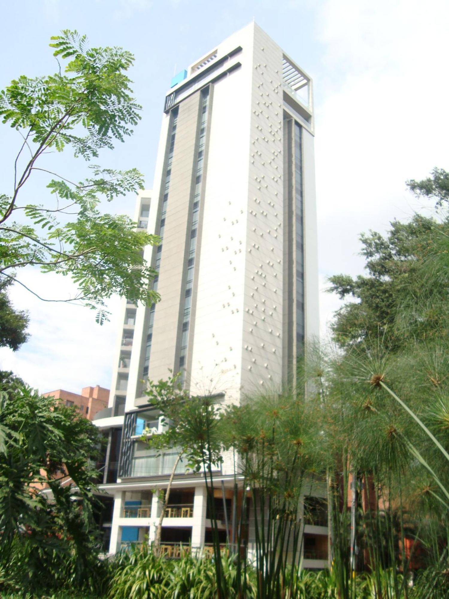 Inntu Hotel Medellin Exterior photo